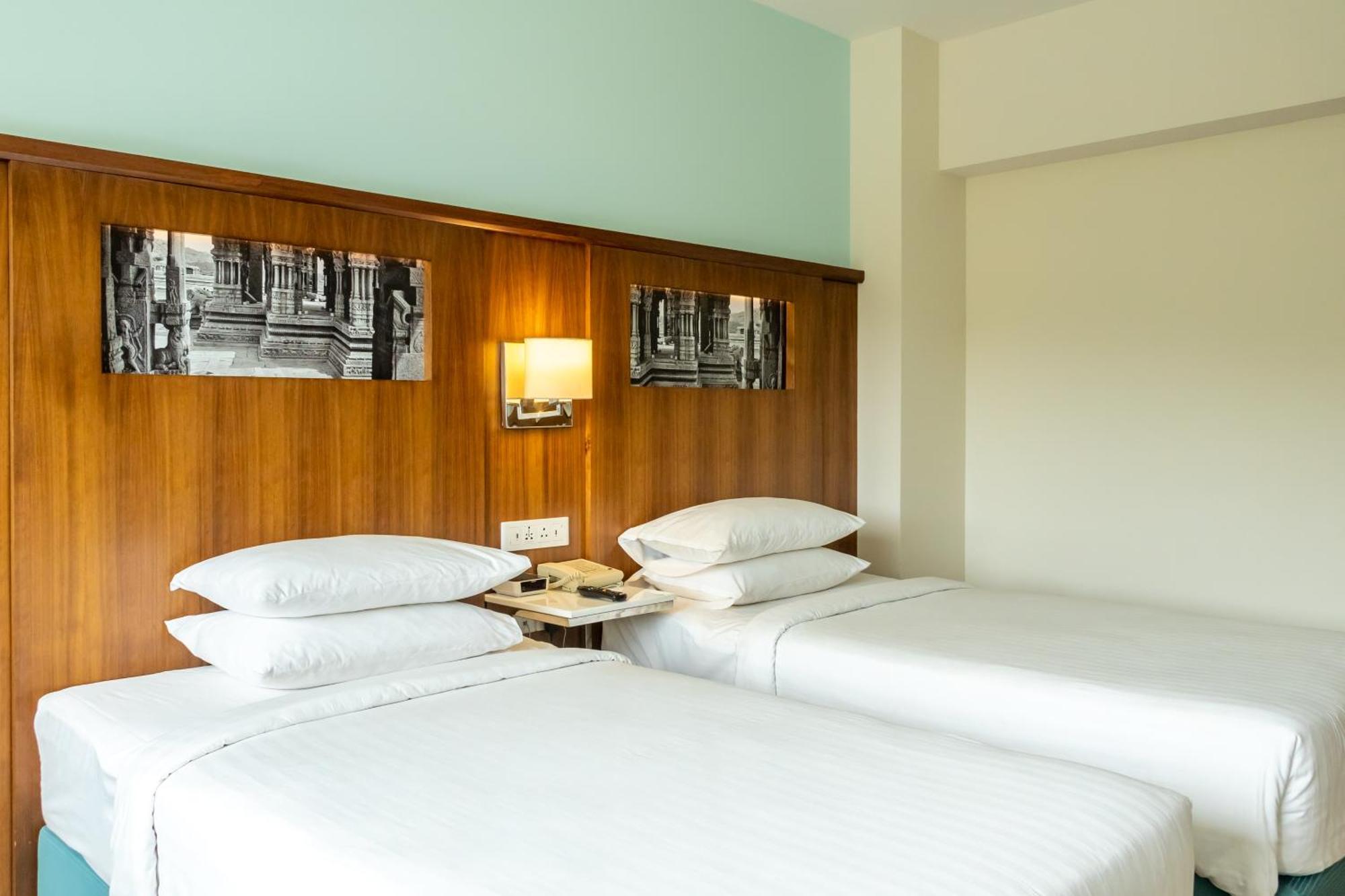 Fairfield By Marriott Belagavi Hotel Kültér fotó